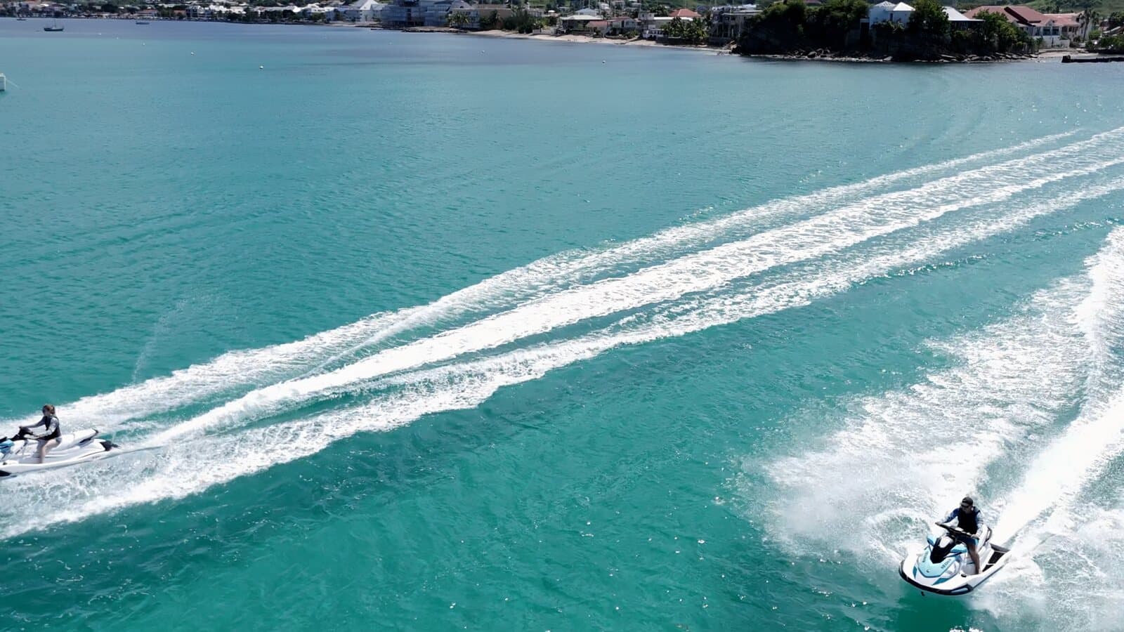 The full power of the jet ski