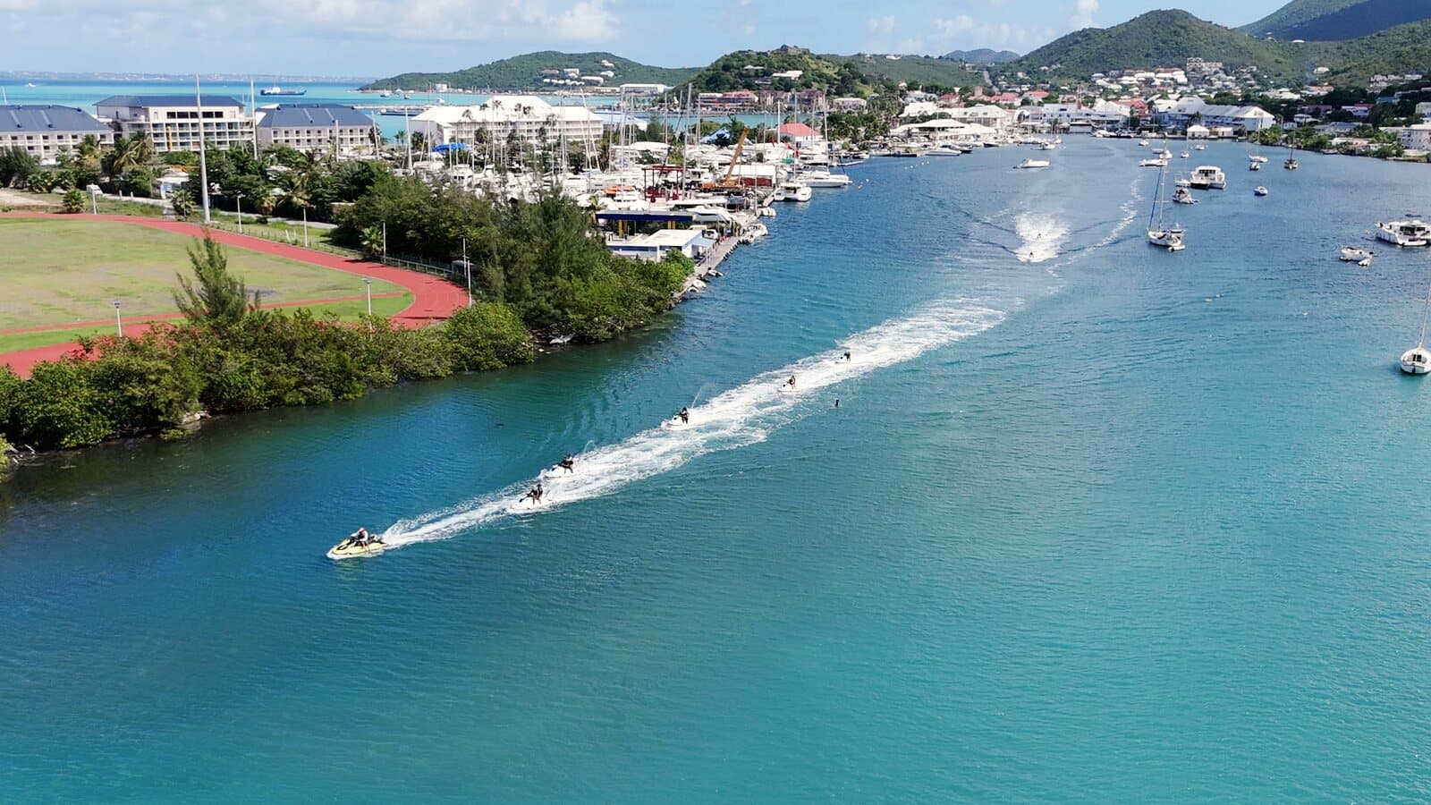 Heading to Maho